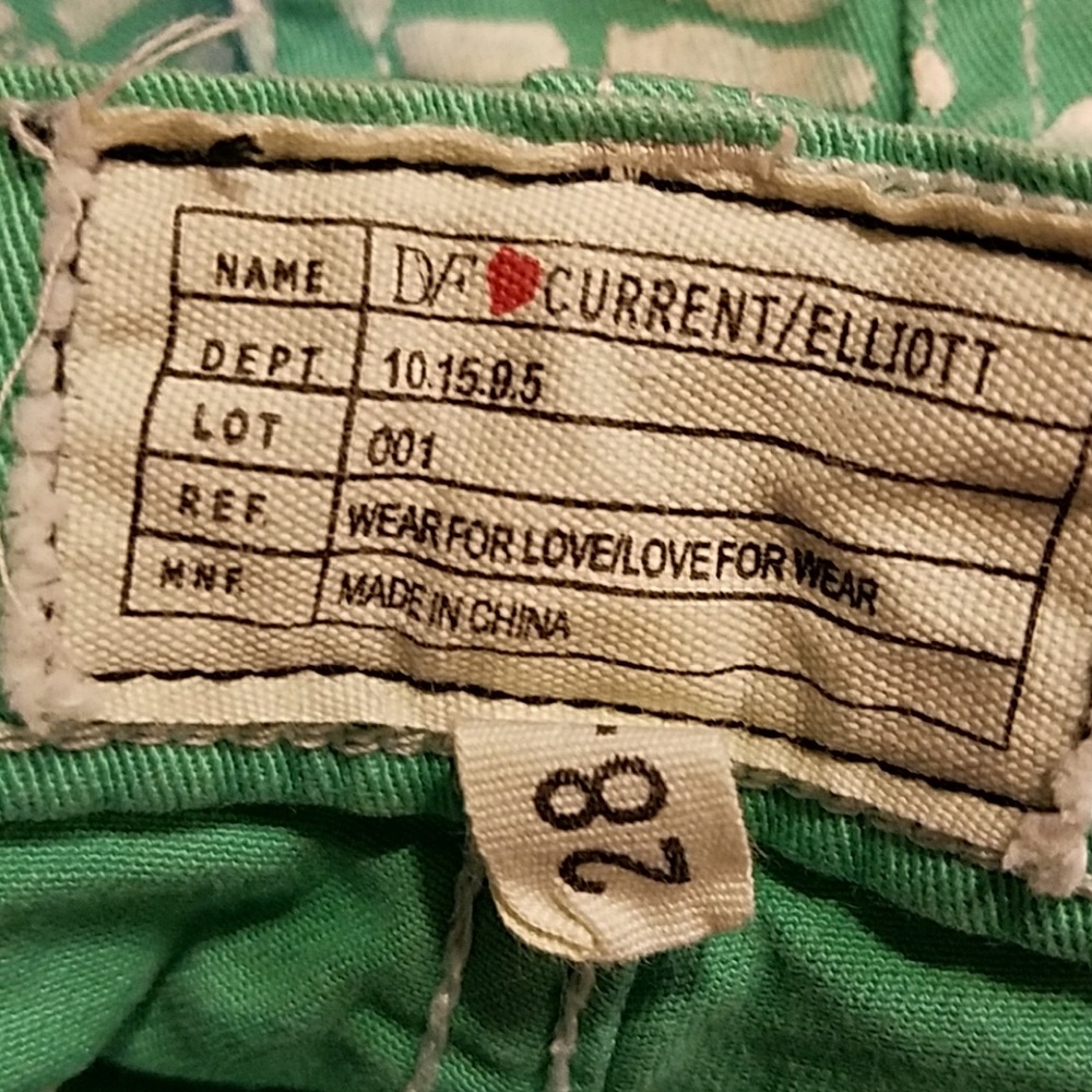 DVF Current Elliott mint print jeans - 28 EUC - Picture 4 of 6